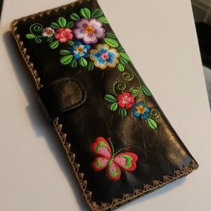 LAVISHY LARGE EMBROIDERED FLOWERS WALLET